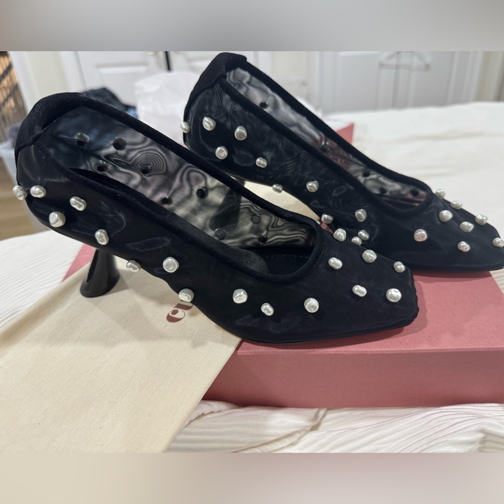 Cult Gaia , Winnie Pump size 8B/38EU. Brand new